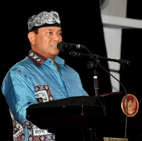 Sah, Yusri Dilantik Bupati Kampar Sebagai Sekda